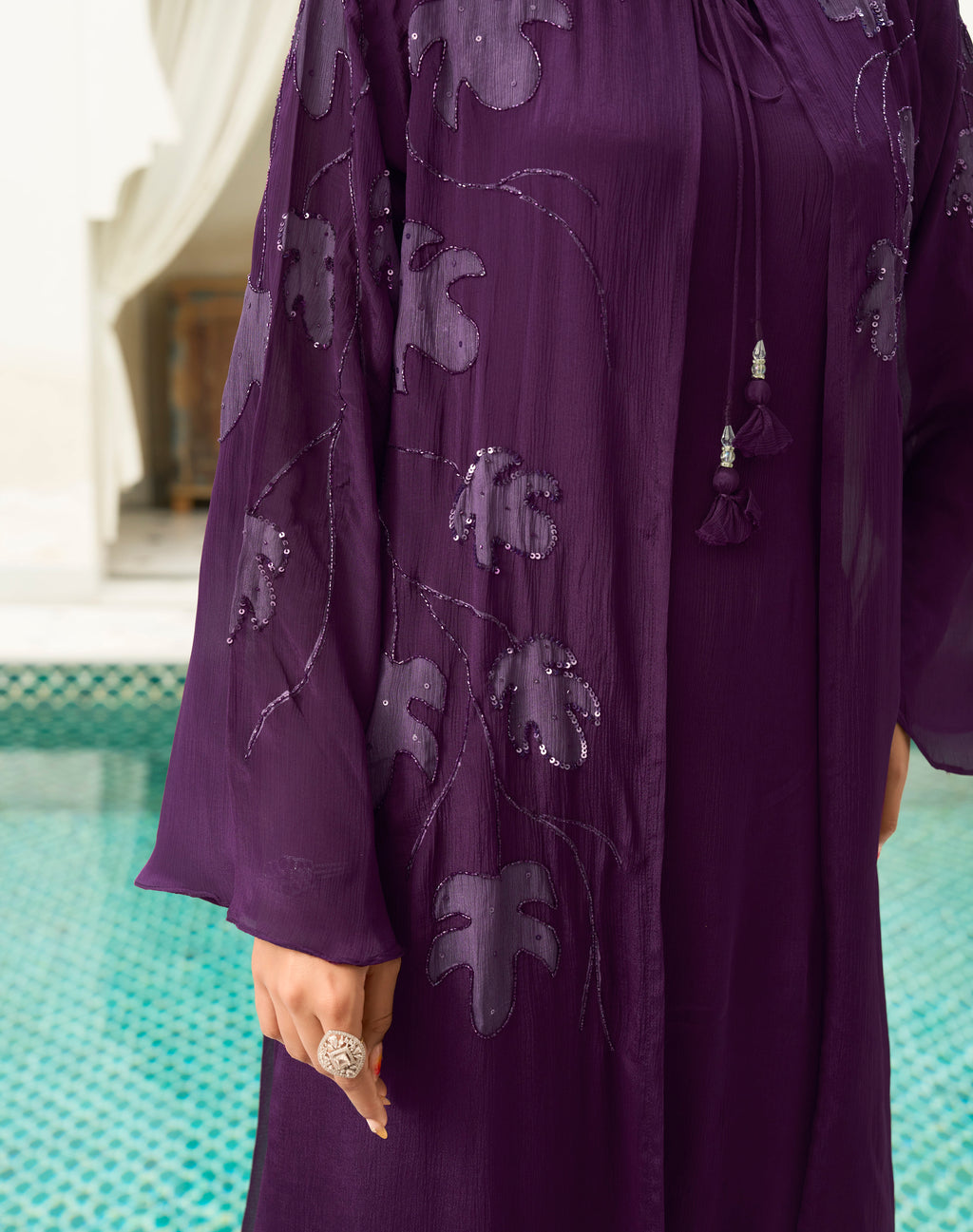 WINE EMBROIDERED ETHNIC SET