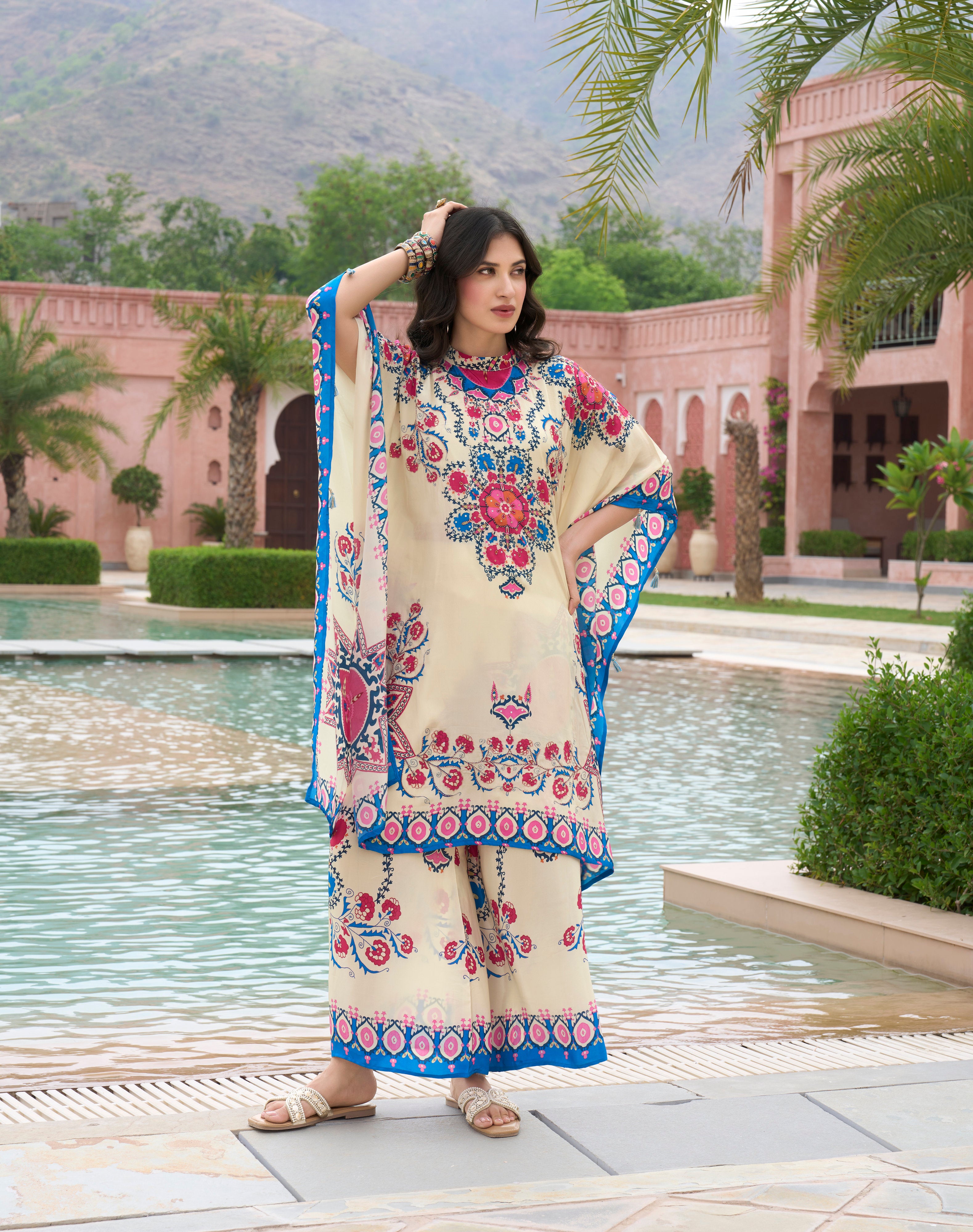 IVORY FLORAL KAFTAN SET