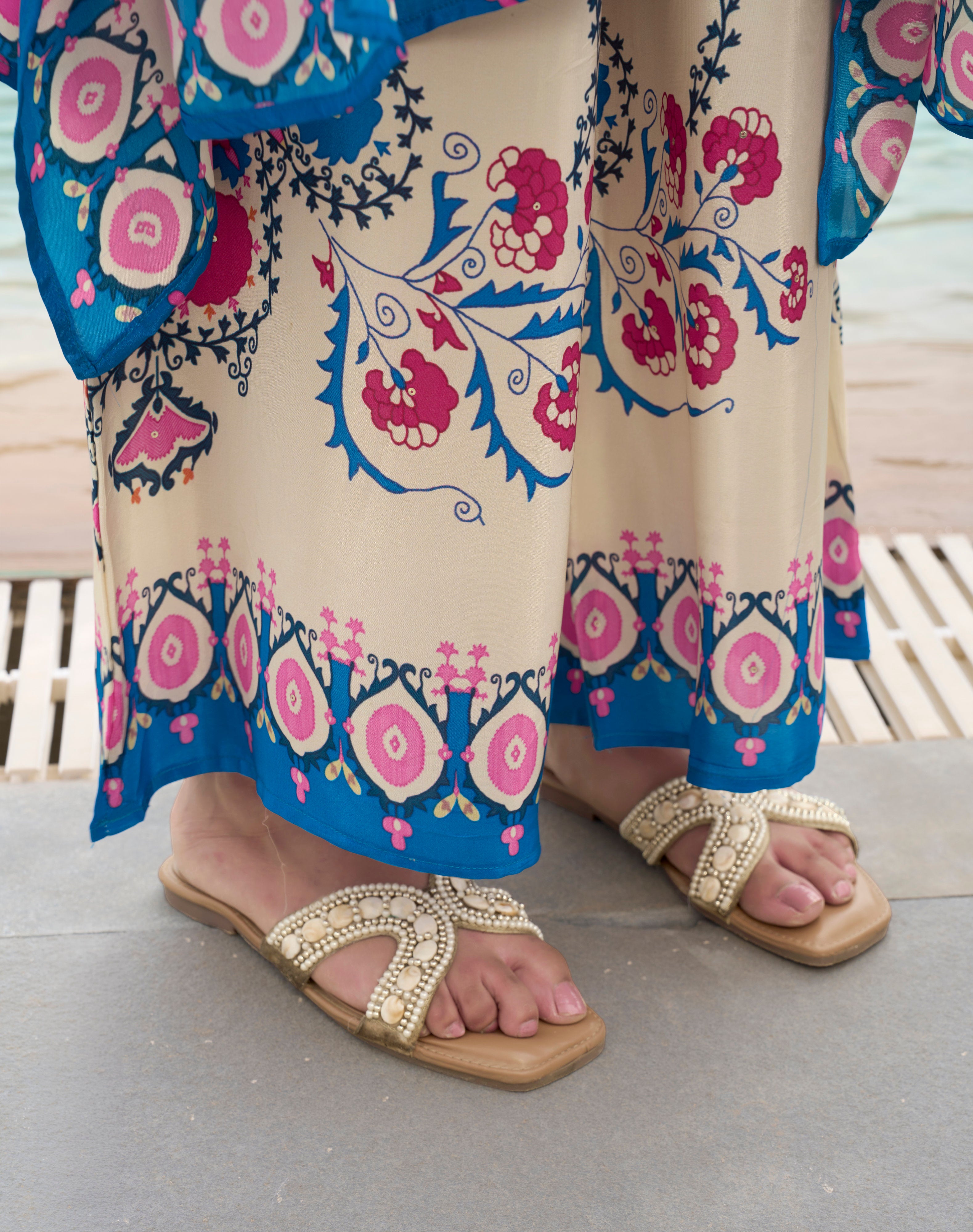 IVORY FLORAL KAFTAN SET