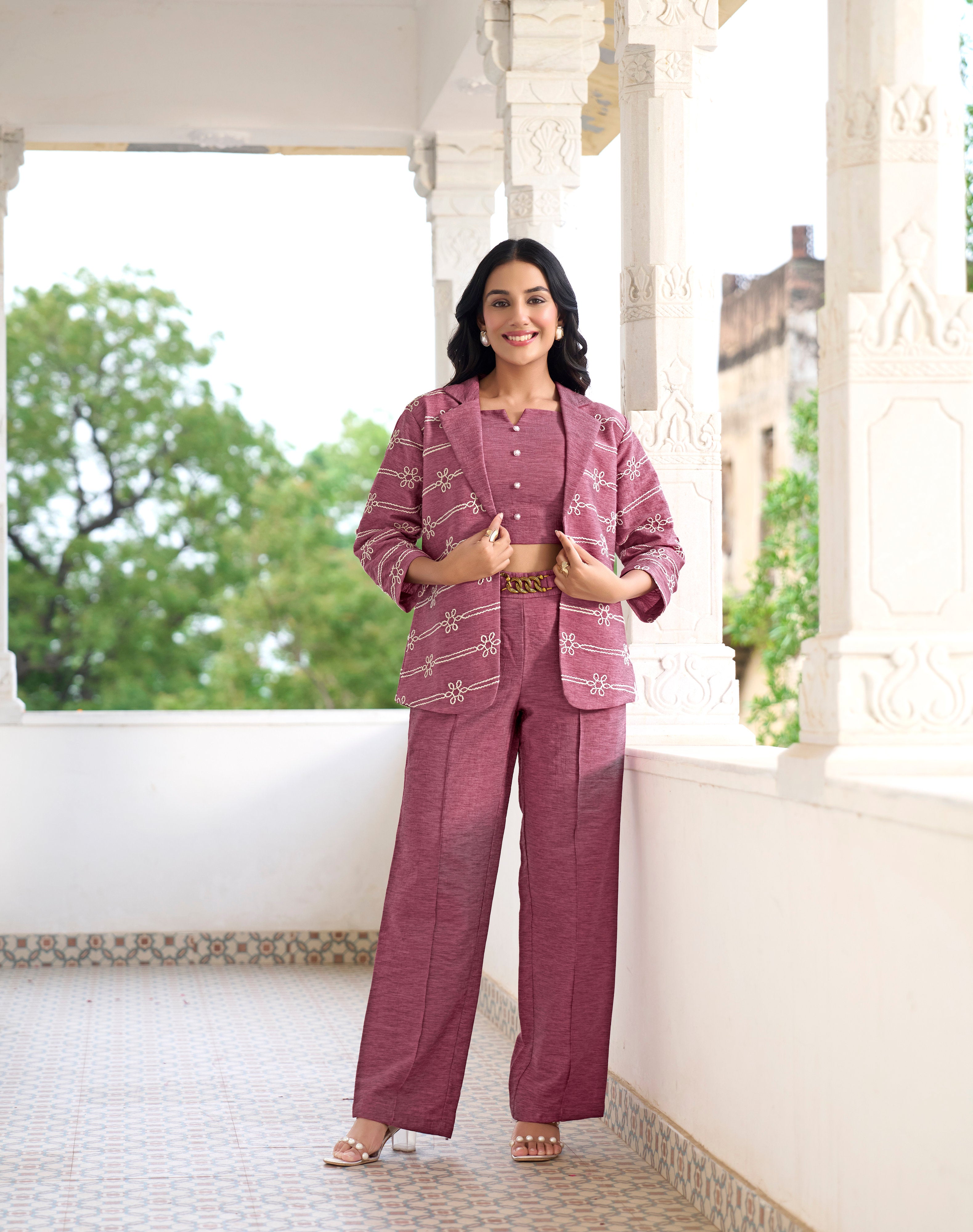 STATEMENT BLAZER CO-ORD SET