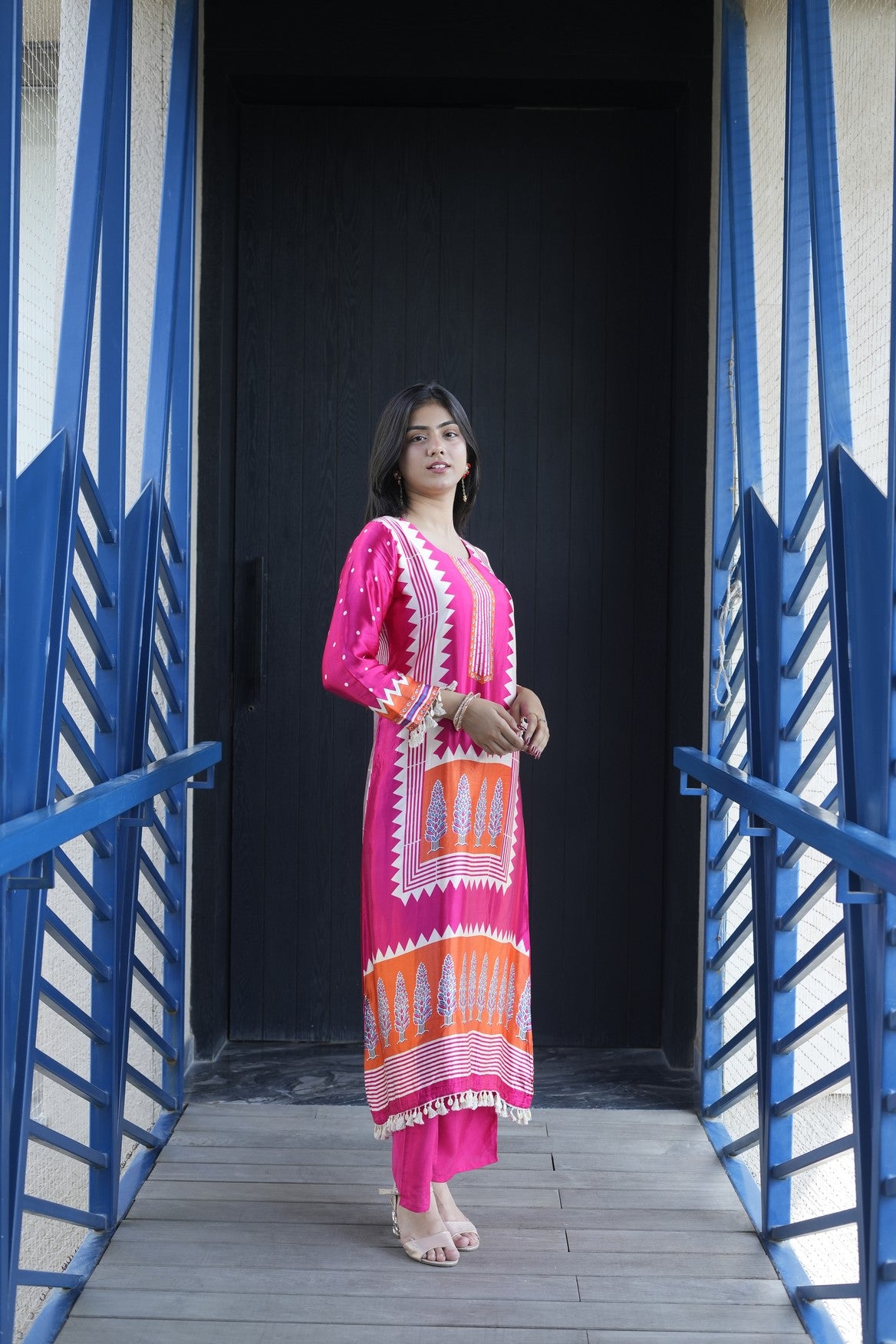 Floral Motif gaji Kurta Set