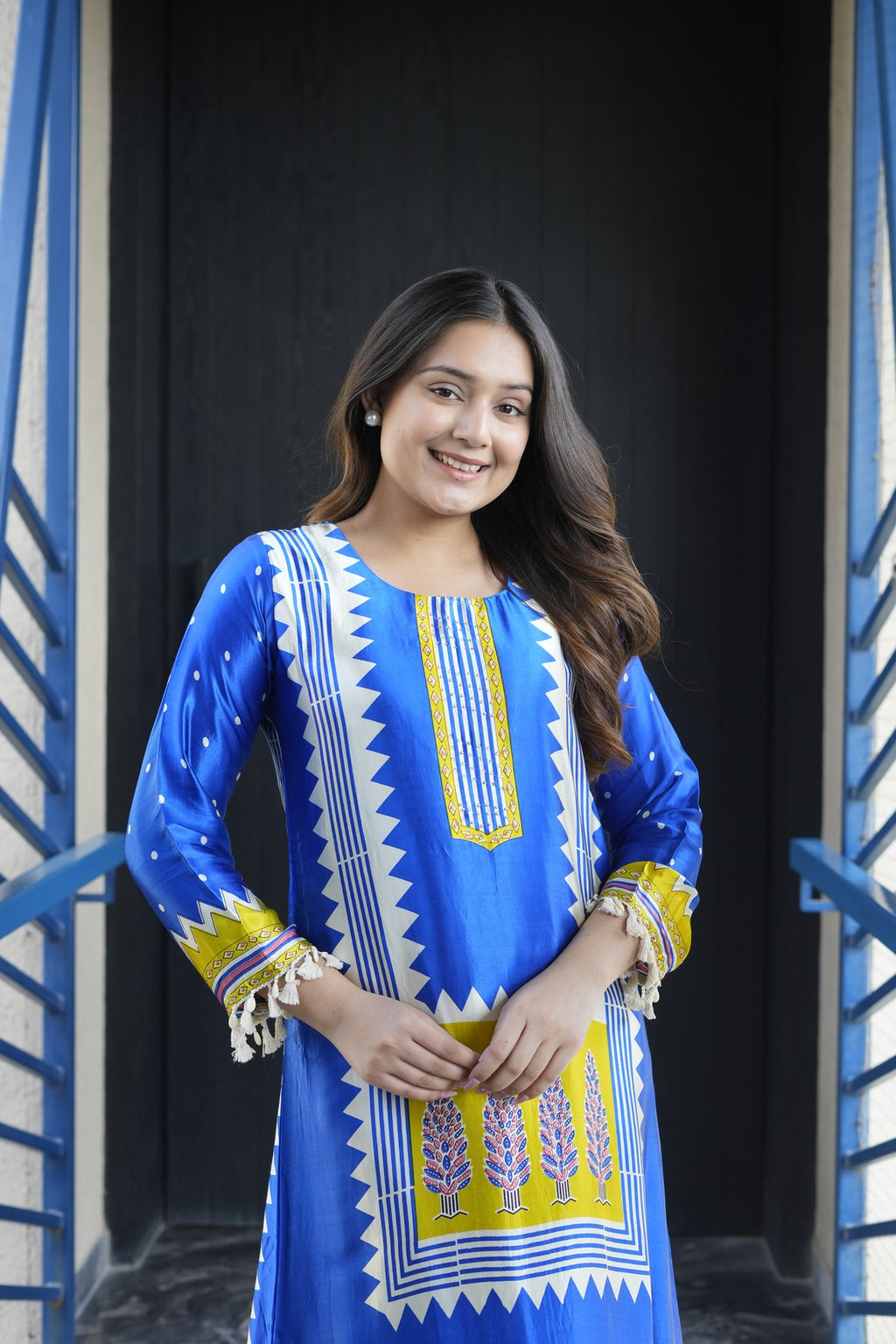 Floral Motif gaji Kurta Set
