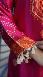 Vibrant Heritage Motif gaji Kurta Set