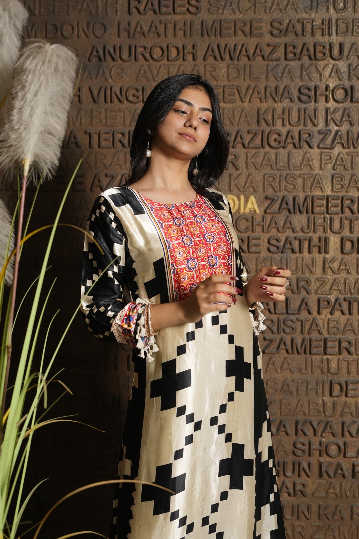 Monochrome Jashn Printed Ensemble