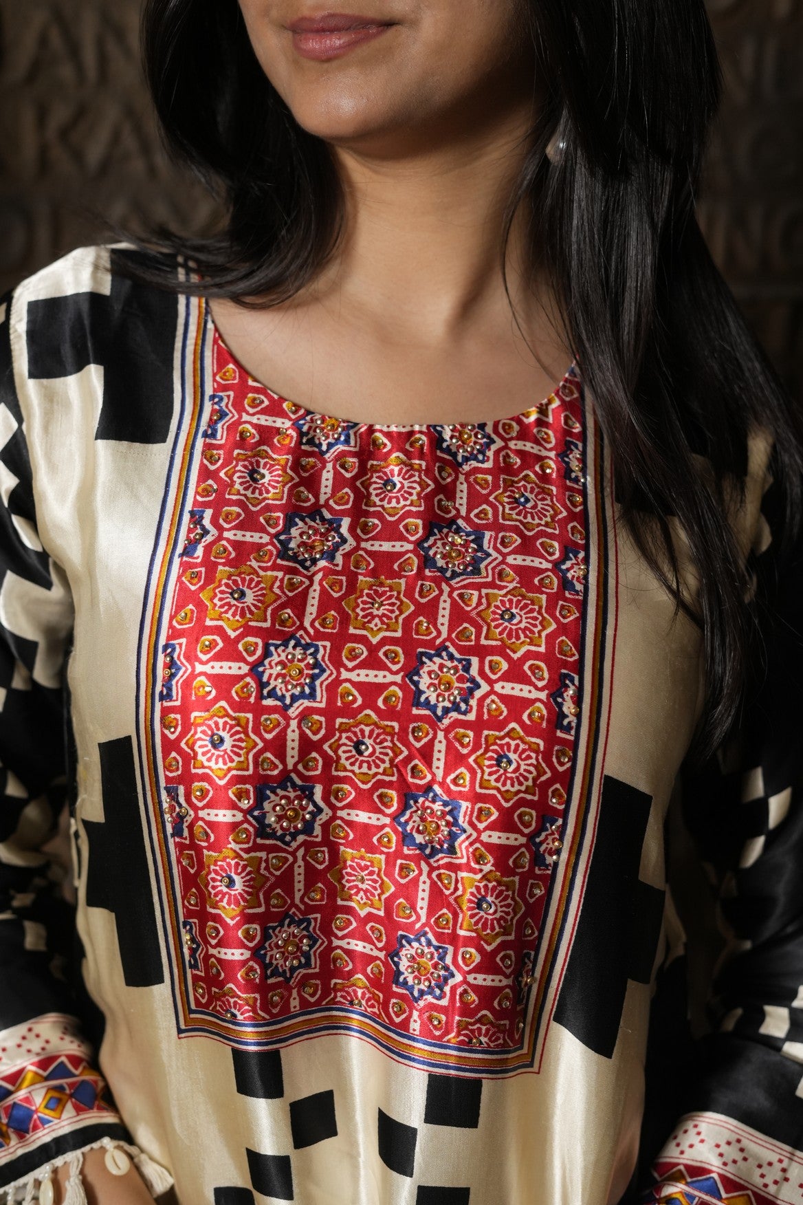Monochrome Jashn Printed Ensemble