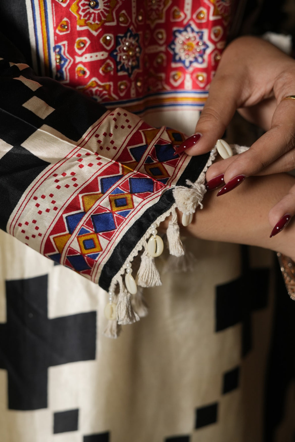 Monochrome Jashn Printed Ensemble