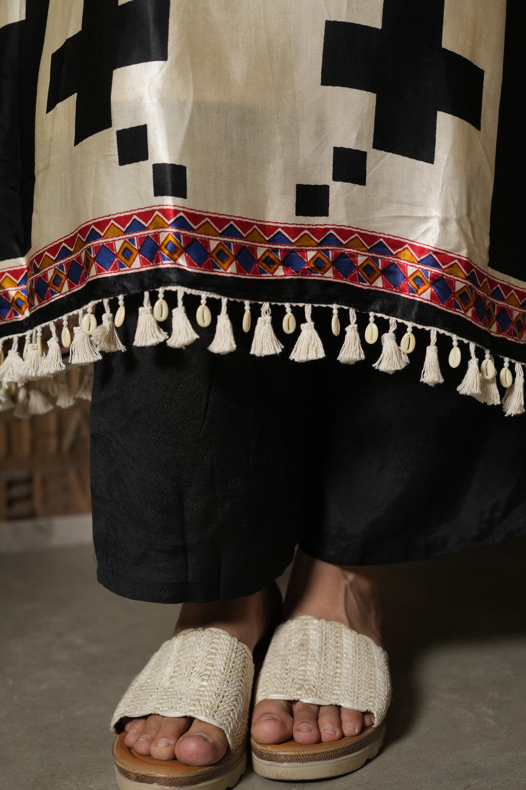 Monochrome Jashn Printed Ensemble