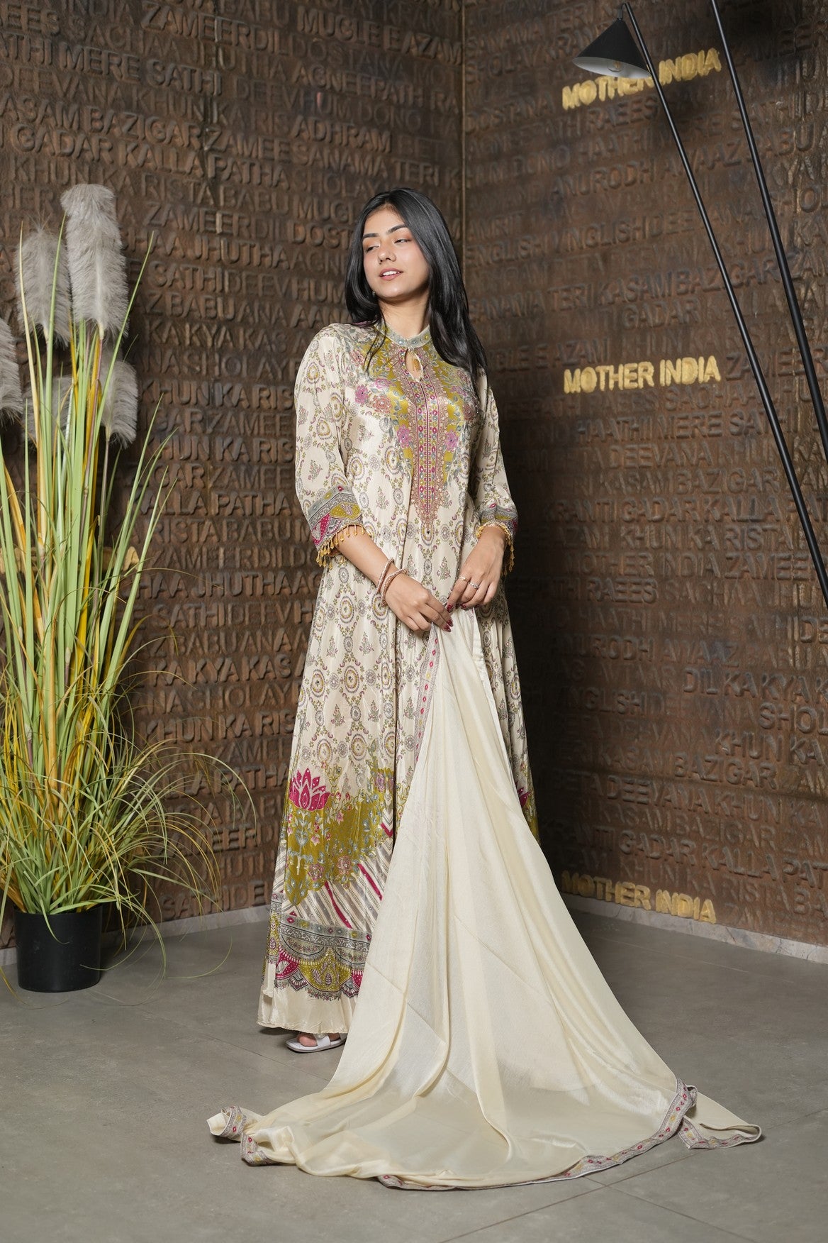 Ivory Floral Heritage Festive Anarkali Kurta Set