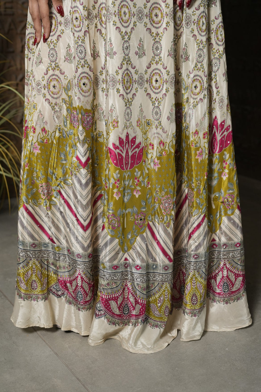 Ivory Floral Heritage Festive Anarkali Kurta Set