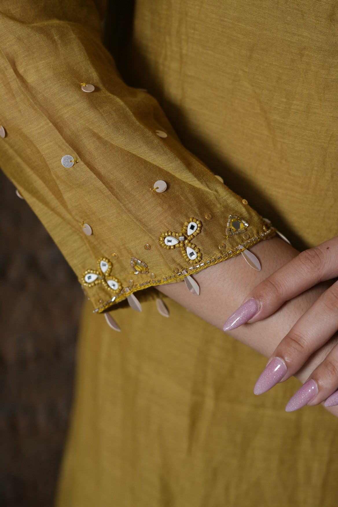Mustard Aabroo Festive Ensemble
