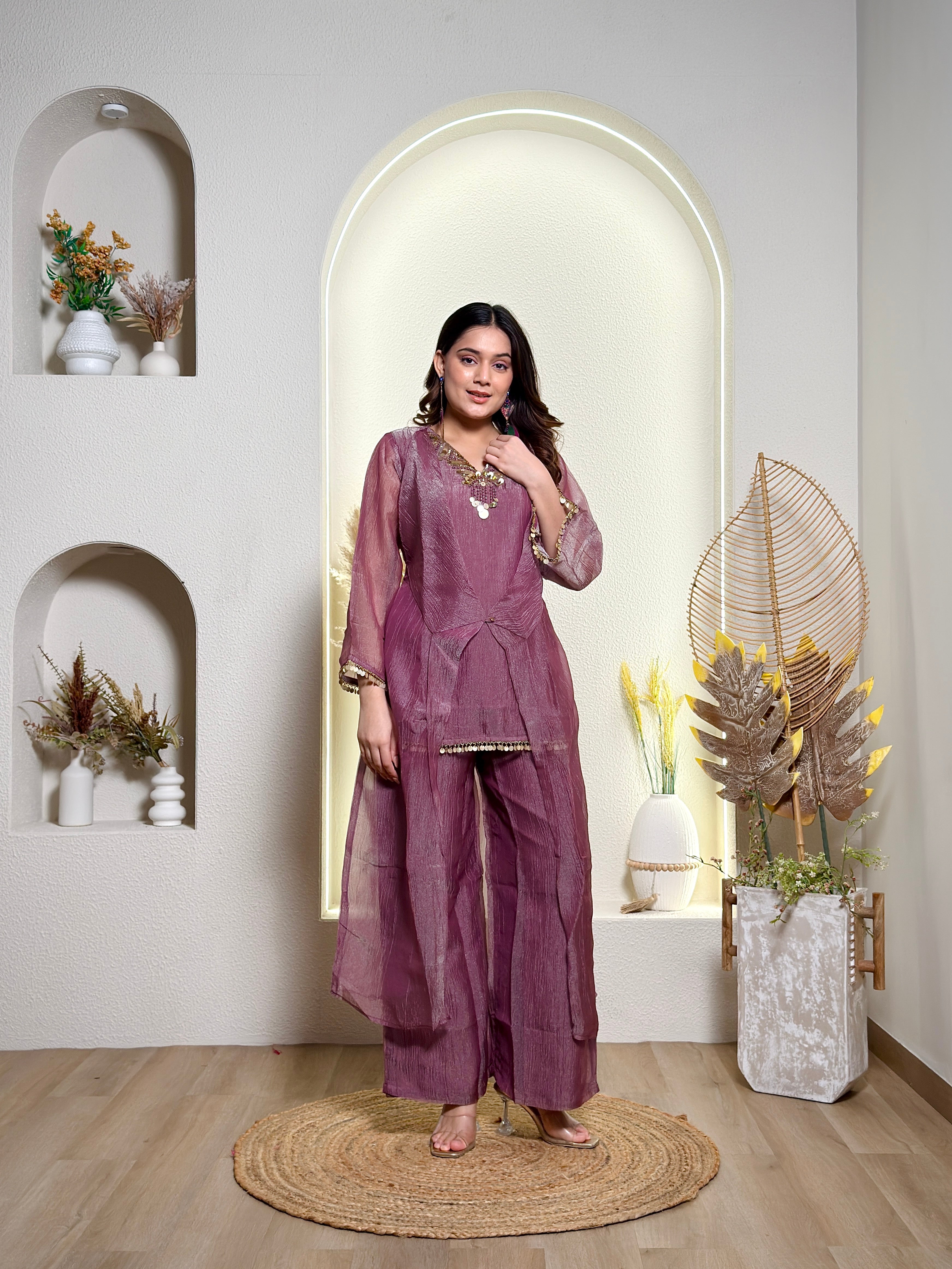 Mauve Aura Ethnic Set
