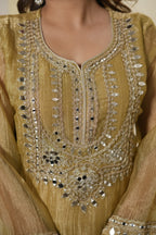 Golden bloom ensemble