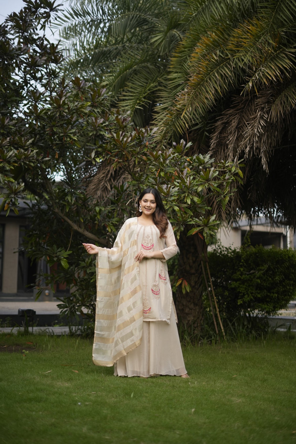 Ivory Paisley Kurta Set